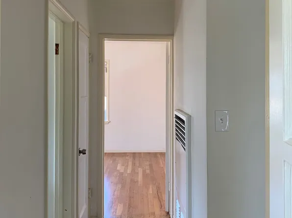 262 La Verne Ave #1/2, Long Beach, CA 90803