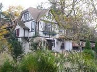 387 Up Mountain Ave, Montclair, NJ 07043