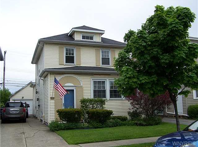 1st image of 382 W Hazeltine Ave