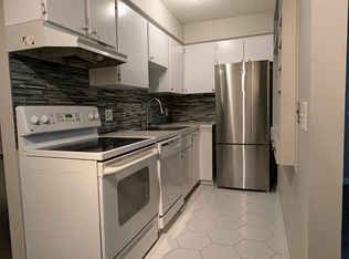 5770 E Warren Ave APT 213, Denver, CO 80222