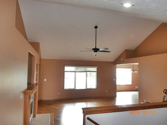 5th image of 4109 Norseman Ave