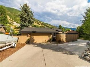 3650 E Avondale Dr, Cottonwood Heights, UT 84121