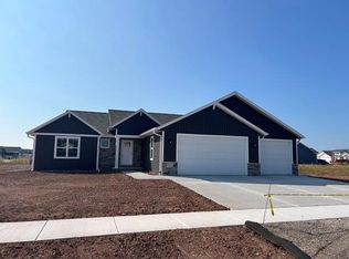 W5563 Tonys Way, Appleton, WI 54915