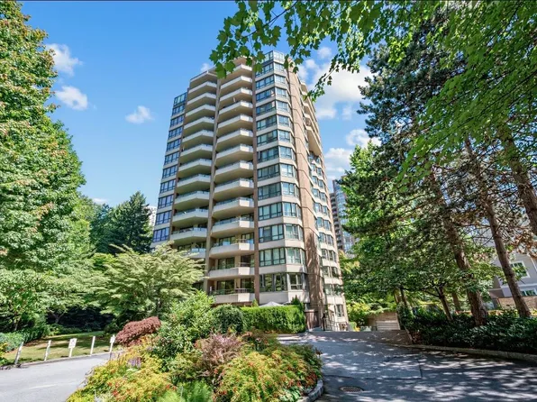 6152 Kathleen Ave #1504, Burnaby, BC V5H 4K8