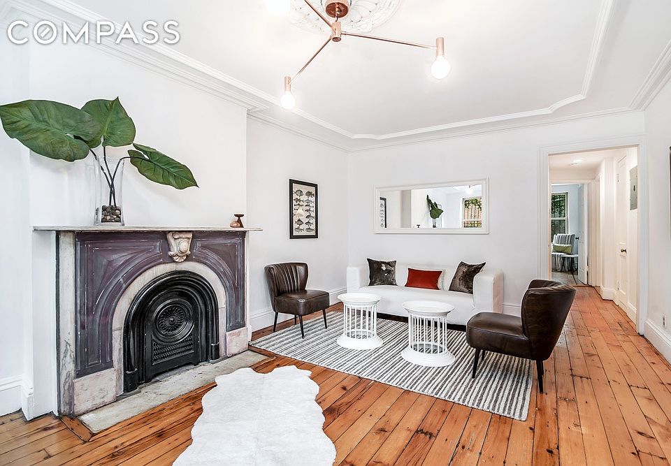 1st image of 169 Park Pl APT 1