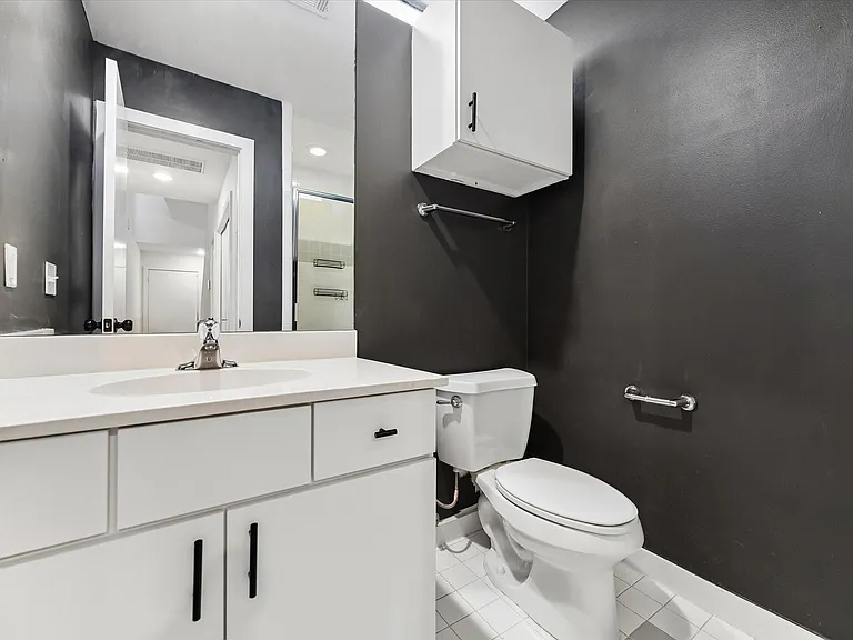 6130 Grand Blvd — Photo 35