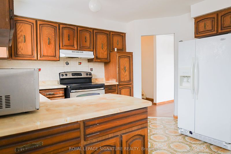 Brampton House for rent - 3 Bedrooms — photo 4