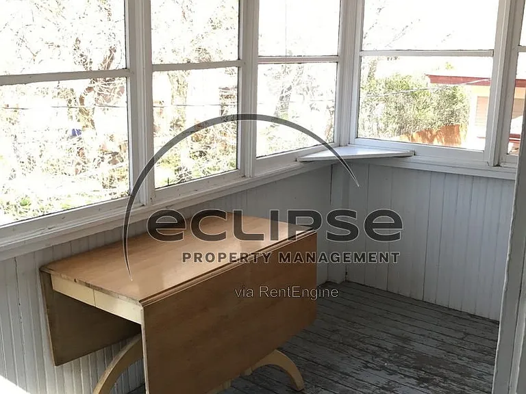 711 2nd St #4 — Photo 17