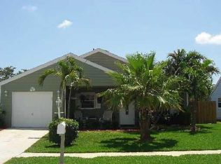 7961 Ridgewood Dr, Lake Worth, FL 33467