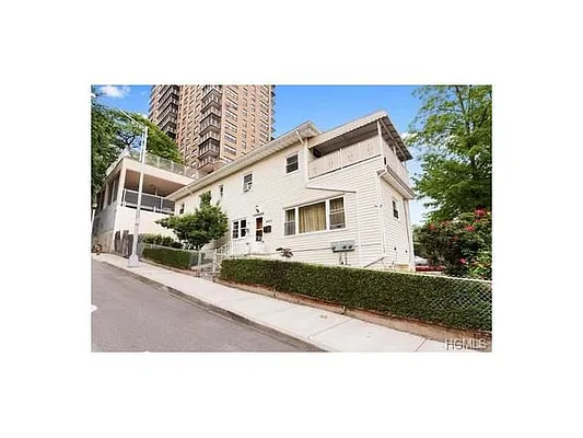 Sold by Douglas Elliman | media 13