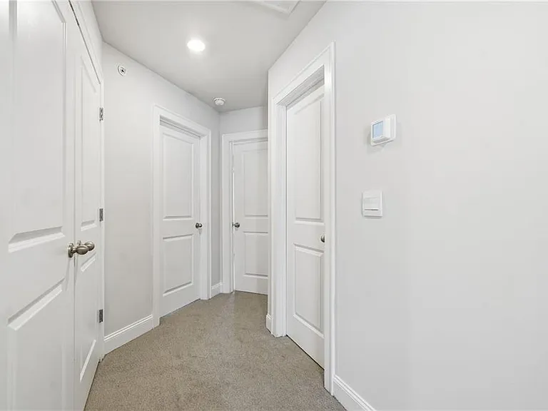 407 Lincoln St — Photo 31