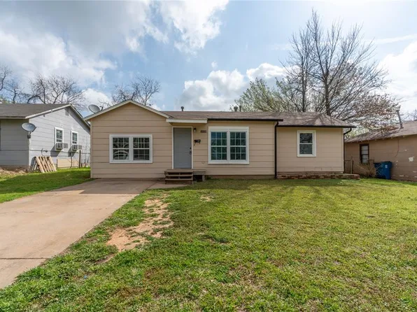 3804 Woodside Dr, Midwest City, OK 73110