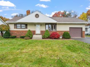 22 Old Fort Ave, Schenectady, NY 12306