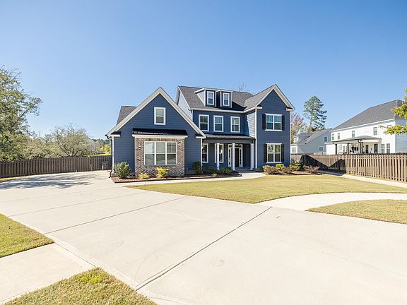 3rd image of 3107 Wildflower Court