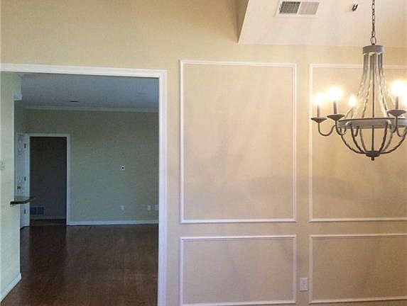 3rd image of 4233 Stanton Blvd