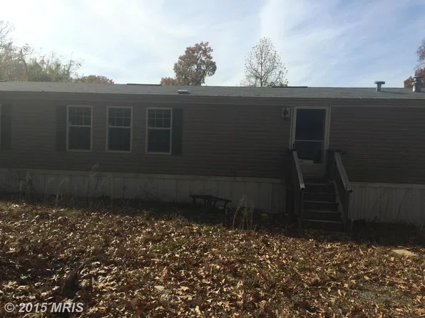 1431 Woodland Beach Rd, Pasadena, MD 21122