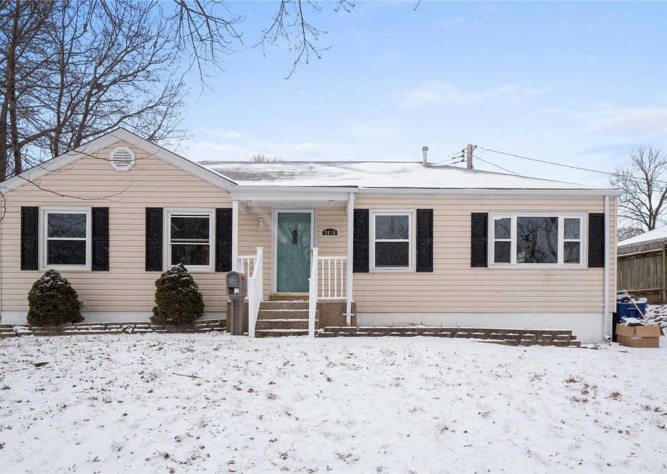 1st image of 3410 Saint Martin Ln