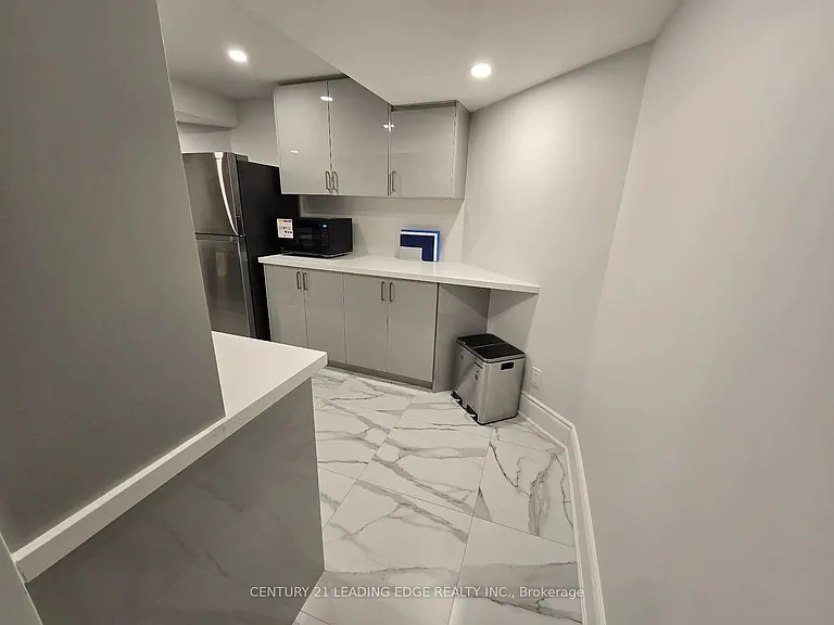 14 Porthclair Ct — Photo 6
