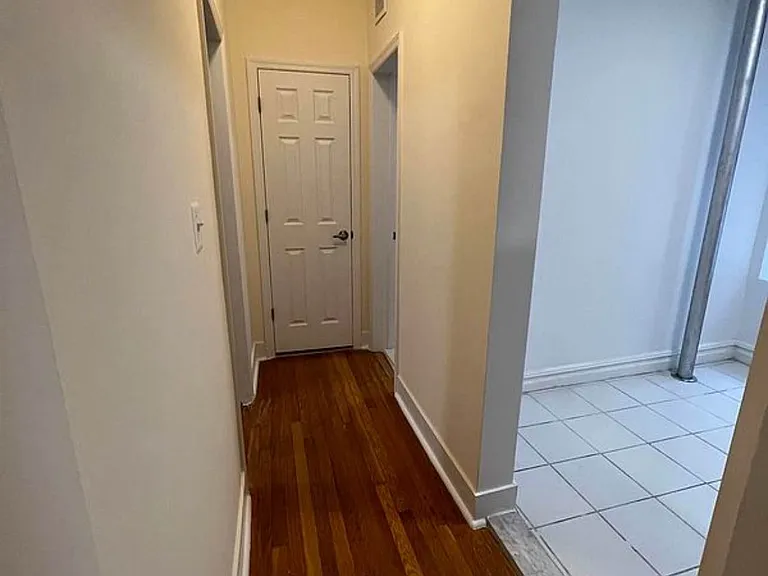 7811 Kew Forest Ln #2DA — Photo 7