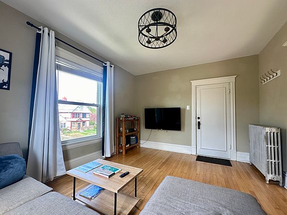 2nd image of 2115 University Ave NE APT 2