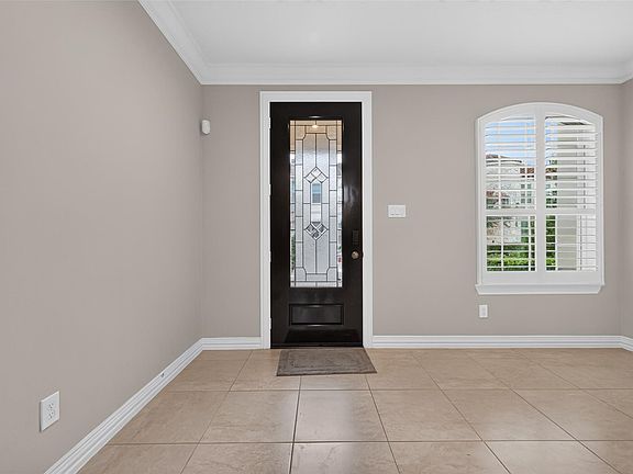 3rd image of 13423 Preston Cliff Ct