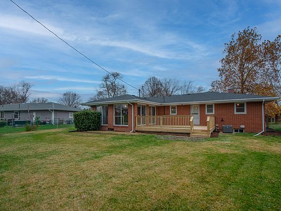 5th image of 309 Sherwood Dr