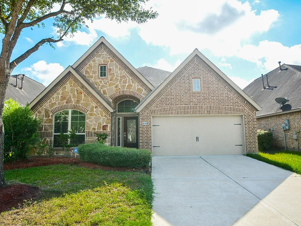 2511 Mountain Sage Dr