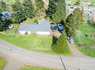 573 Main St, Yoncalla, OR 97499