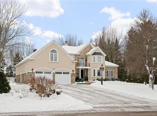 373 Lavoie St, Dieppe, NB E1A 6S9