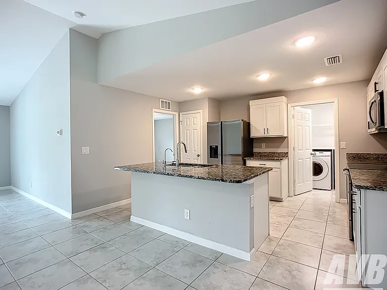 5248 Bond Rd — Photo 11