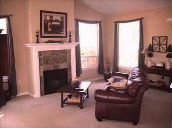 2nd image of 181 Fox Run