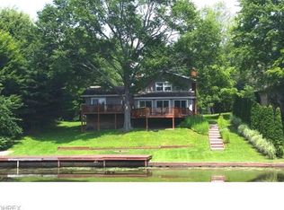 1424 Lake Vue Dr, Rome, OH 44085