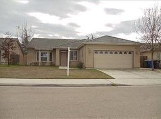 2415 Azalea St, Selma, CA 93662
