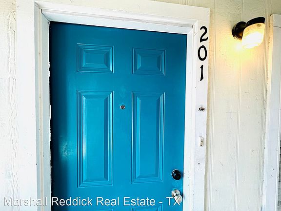 2nd image of 3518 Grant Ave #201