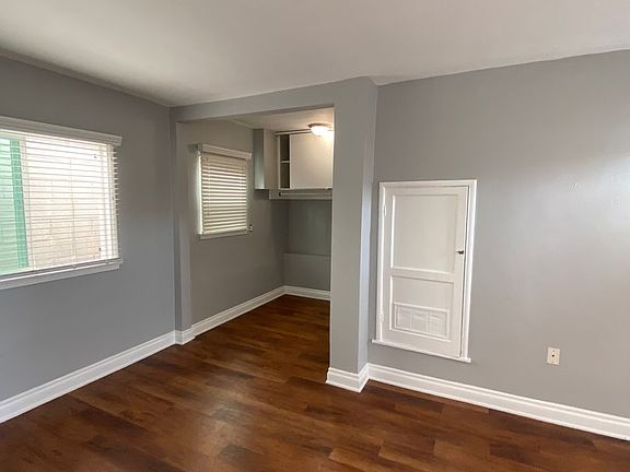 5th image of 131 10th St APT G
