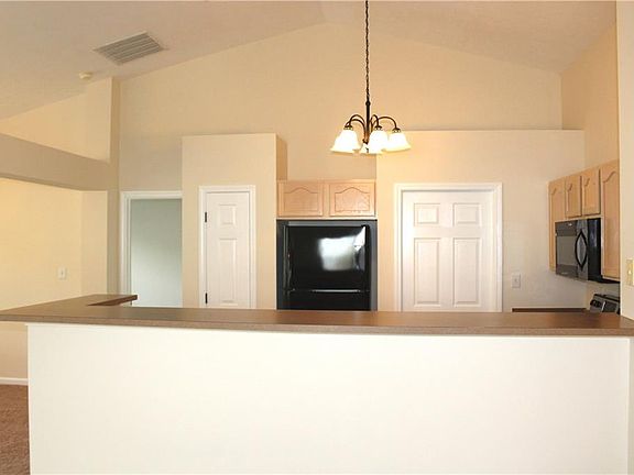 4th image of 5968 Oberlies Way