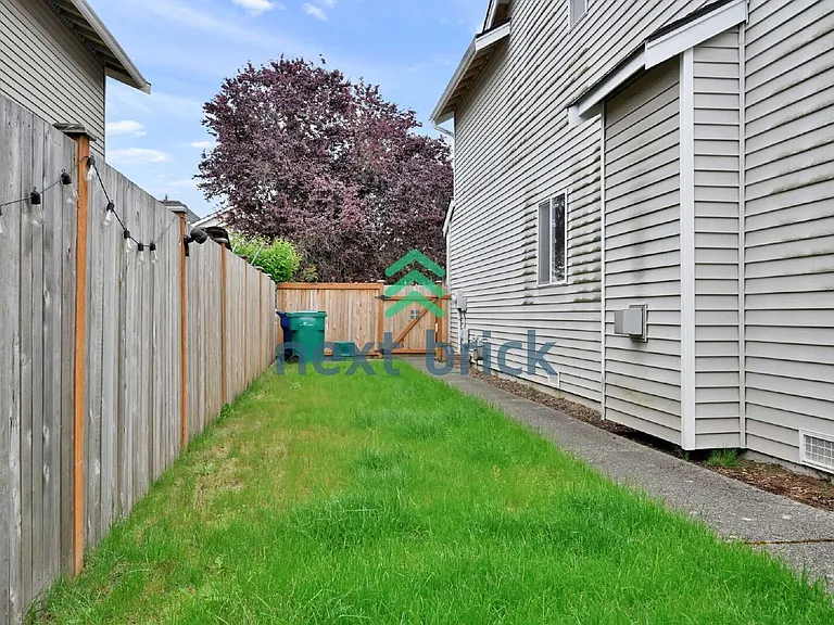 17926 14th Pl W — Photo 30
