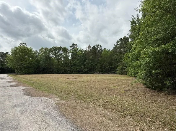 Fm 1374 Rd, Huntsville, TX 77340