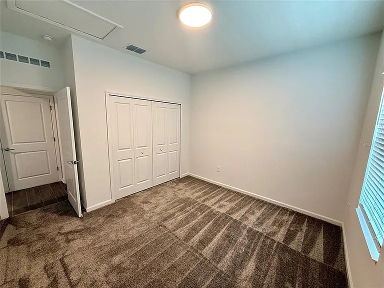 2970 Armstrong Ave — Photo 12