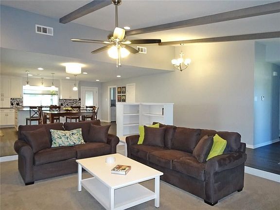 4th image of 2008 Christie Ln