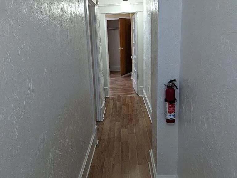 602 Russell Ave — Photo 3