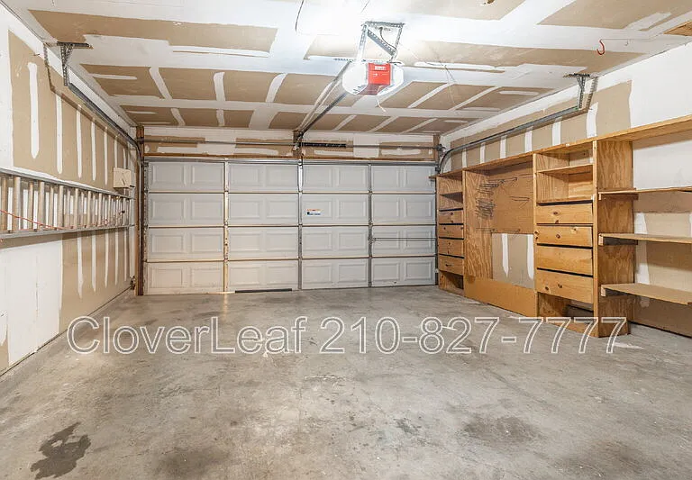 7426 Rainfall Park — Photo 38