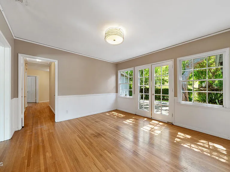 2335 Lorain Rd — Photo 26