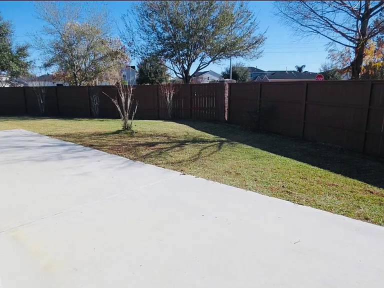 1711 Kessler Park Ct — Photo 20