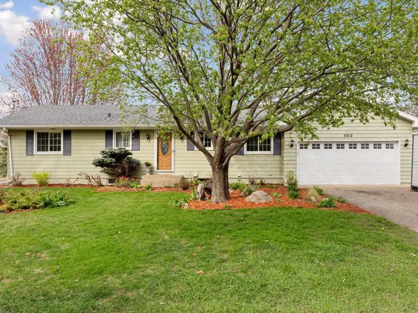 5912 Meadow Lake Rd W, New Hope, MN 55428