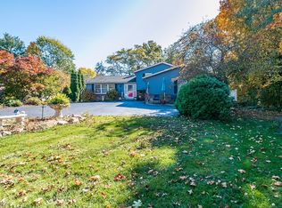 9020 Johnnycake Ridge Rd, Mentor, OH 44060