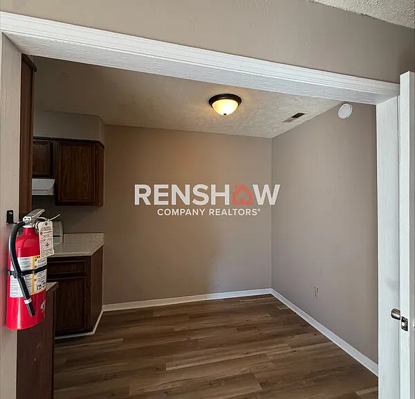 276 Greenfield Dr #F — Photo 6