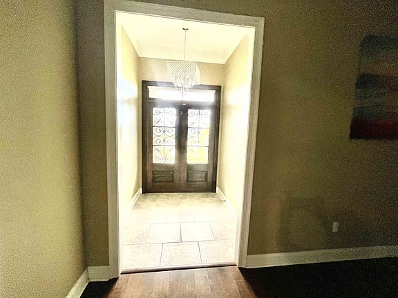 3rd image of 169 Triple Ridge Blvd