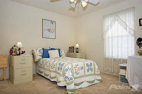 1st image of 624 Aqua Dr