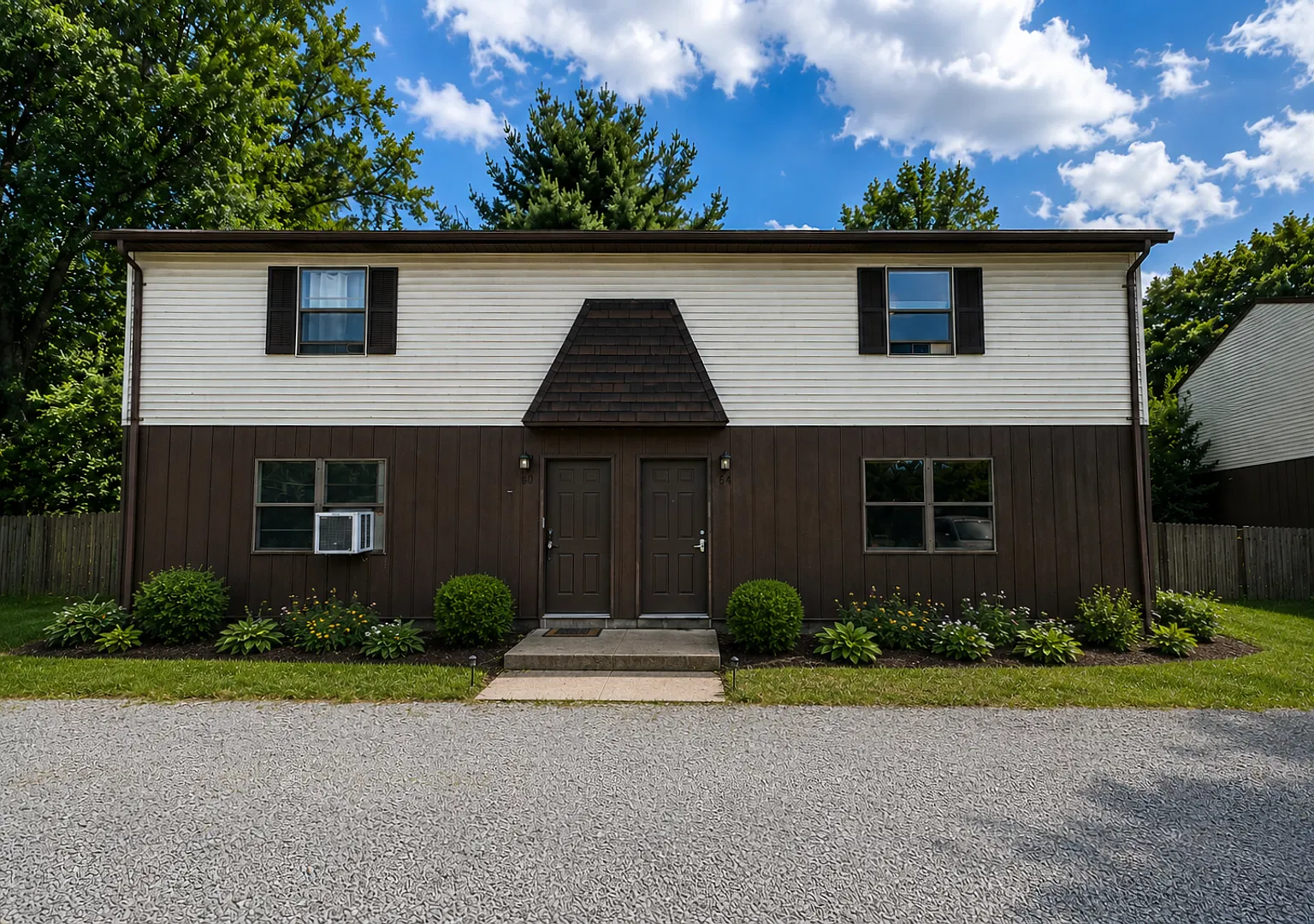 Leiter Rd Apts — Photo 1